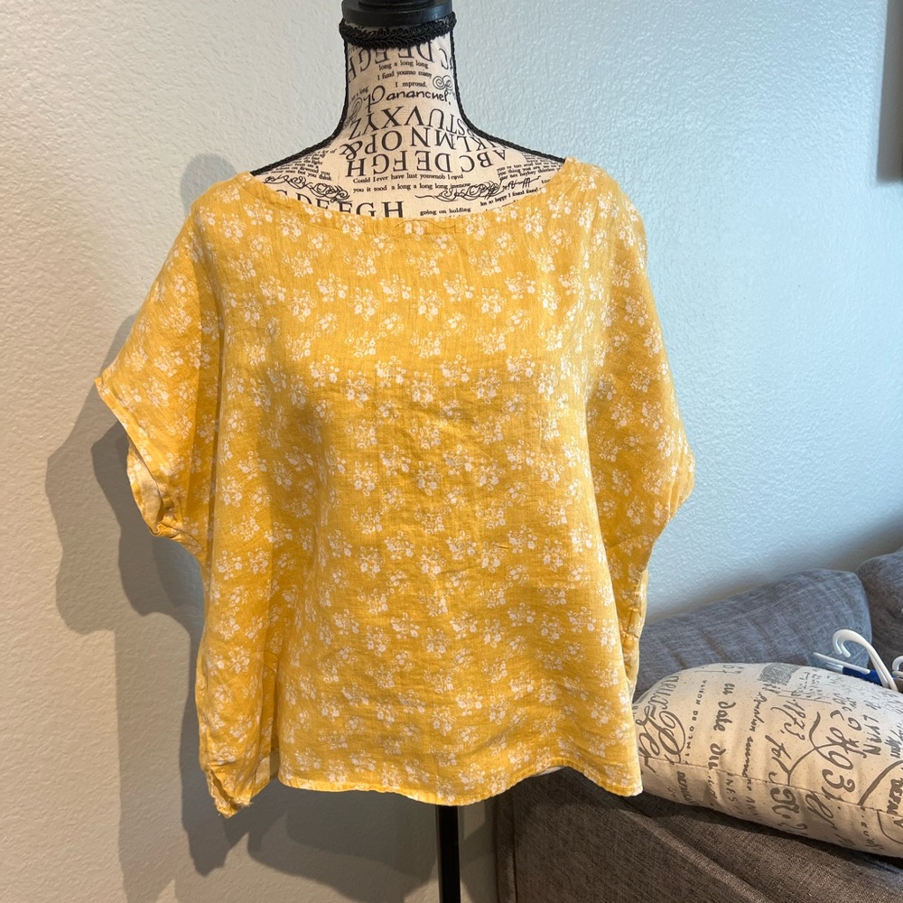 Yellow Floral Linen Short Sleeve Women’s Top